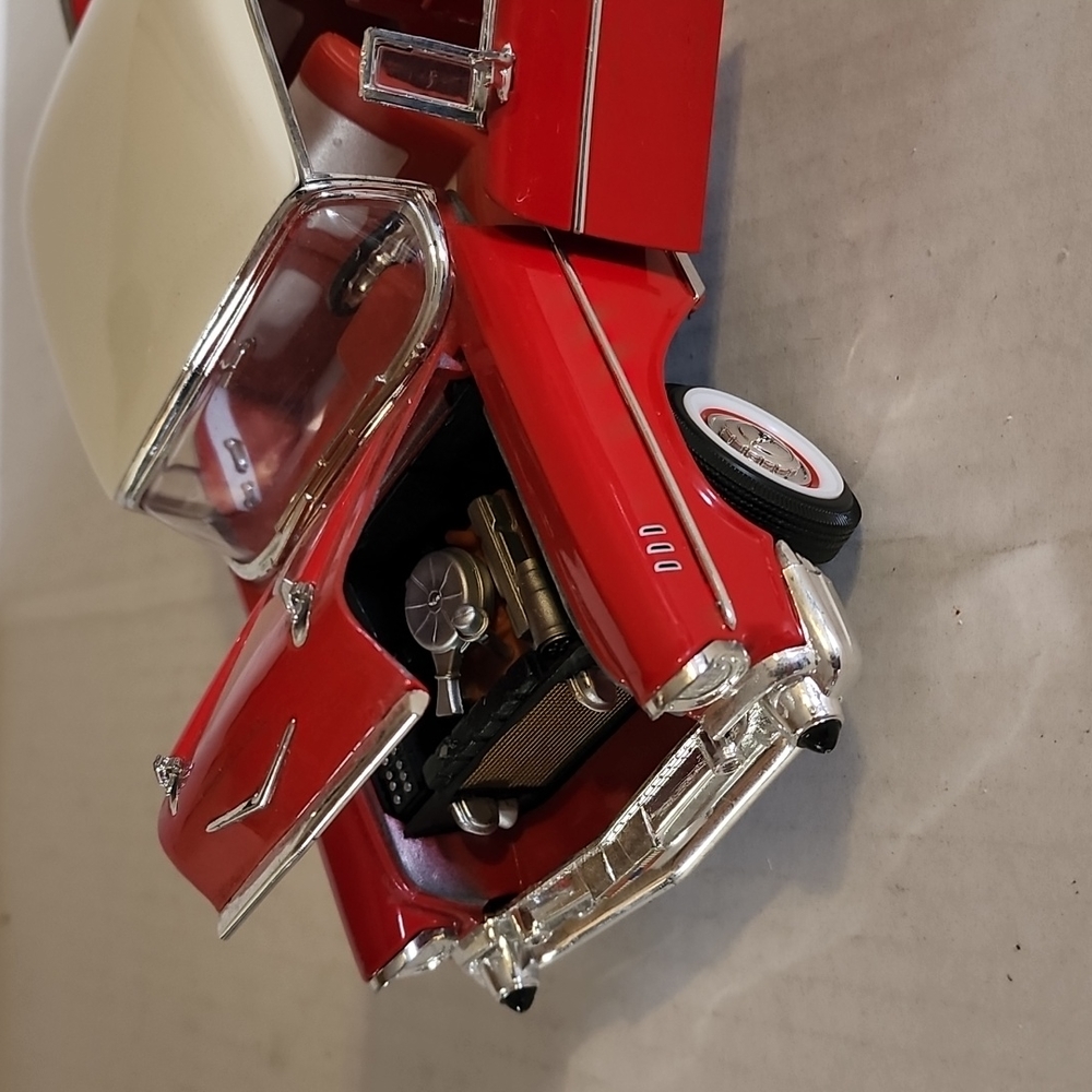 1957 chevrolet bel air 1/18 diecast car